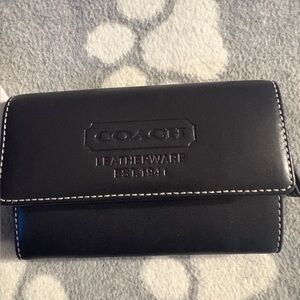Coach Leatherware Black Leather Compact Wallet – New Without Tags